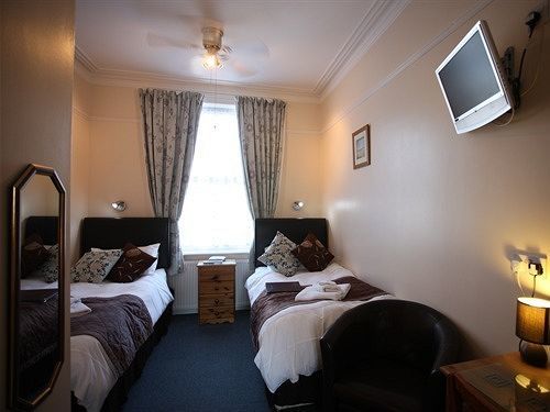 The Pebbles - Adults Only 4* Weymouth